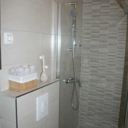 公寓 玛琳尼莎公寓 赫瓦尔