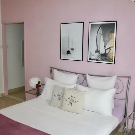 Apartment Marinesa