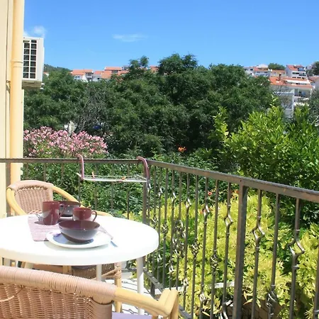 Apartment Marinesa *