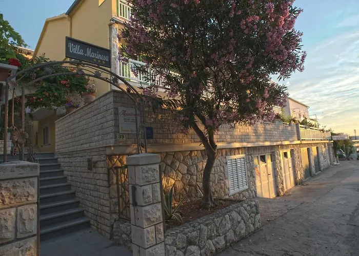 Marinesa 아파트 흐바르