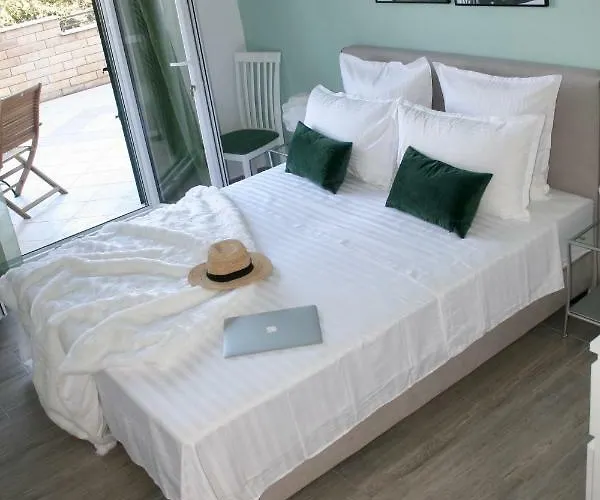 Marinesa 아파트 *